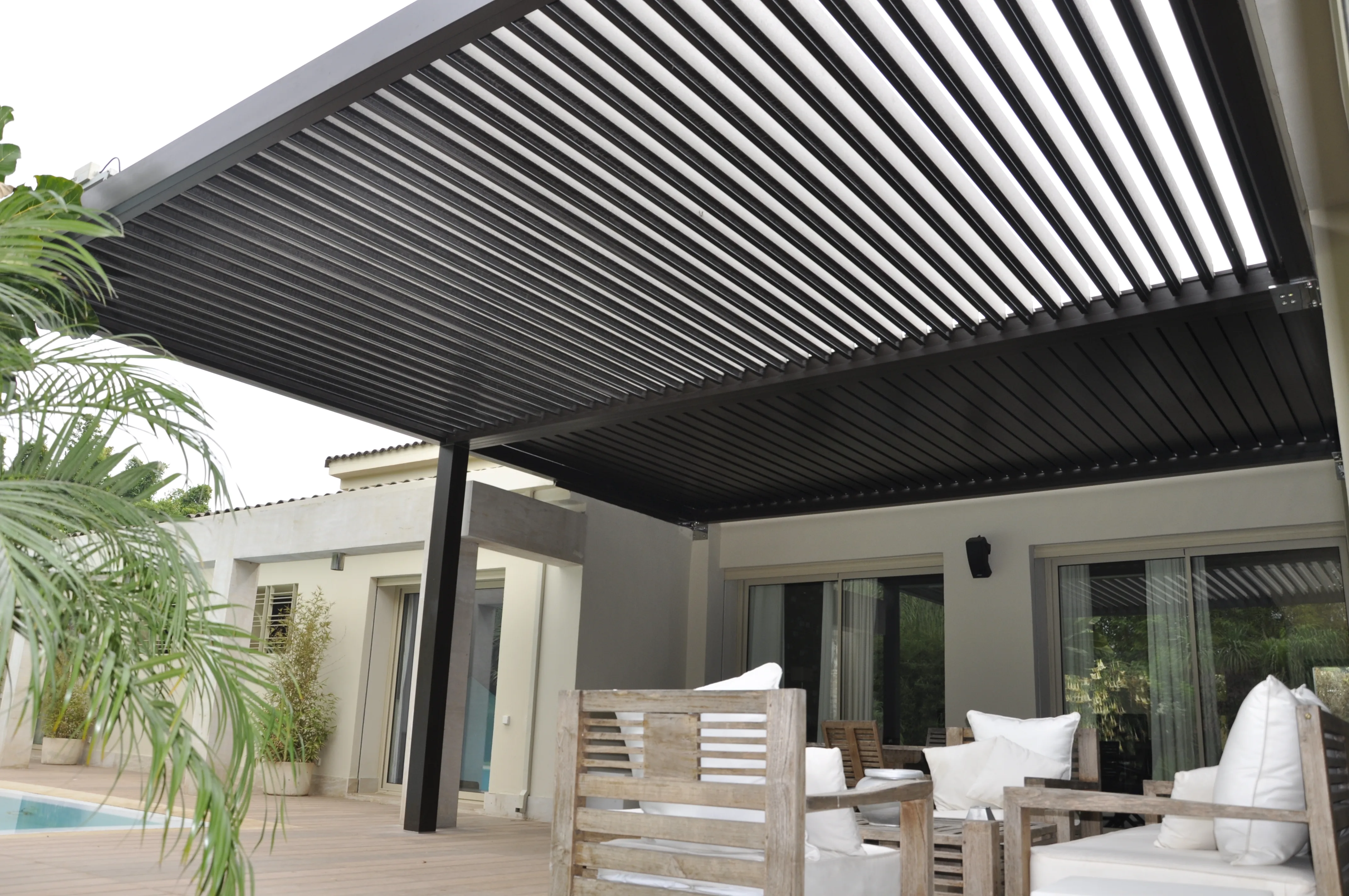 Galerie Pergola SUNWAY bioclimatique
