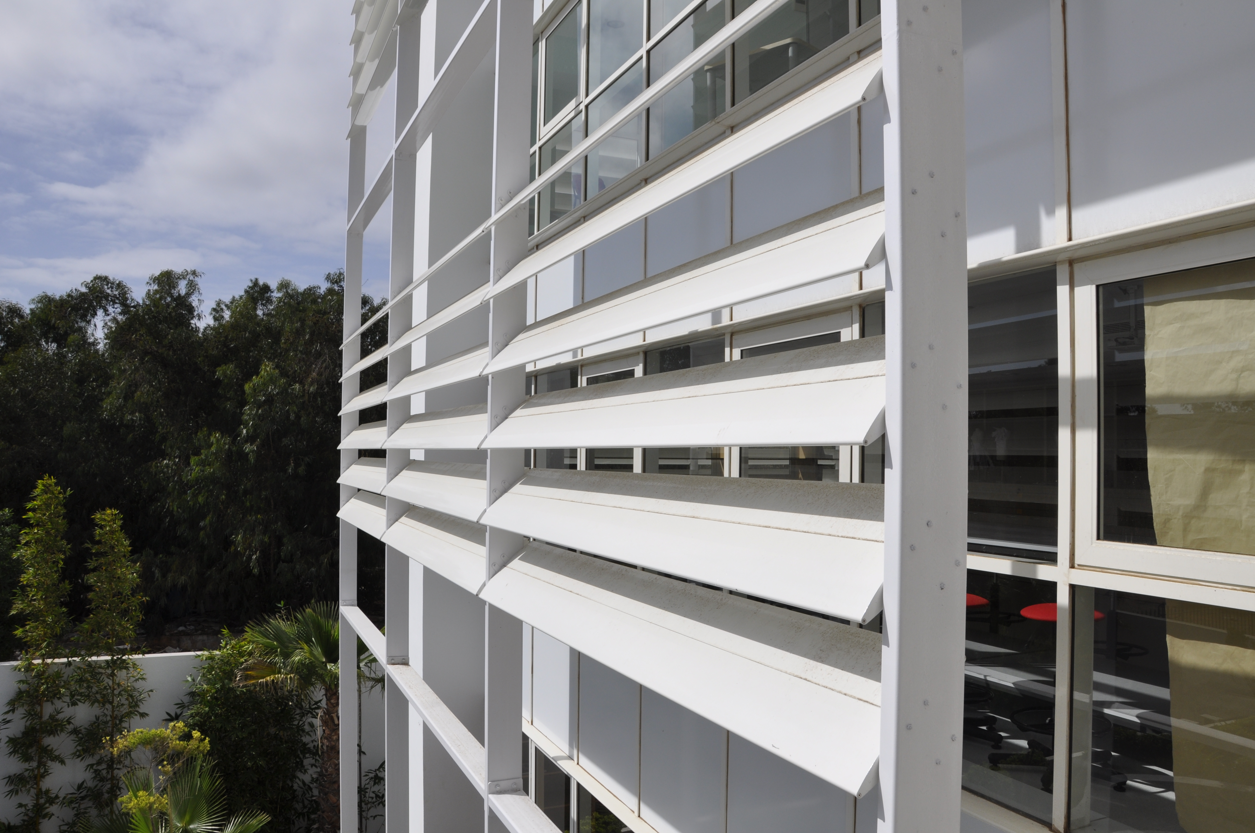 Brise soleil BREEZE - Lames en ailes d'avion